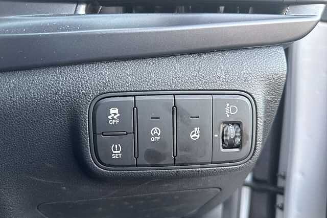 Hyundai i20 1.0T GDi Premium 5dr DCT