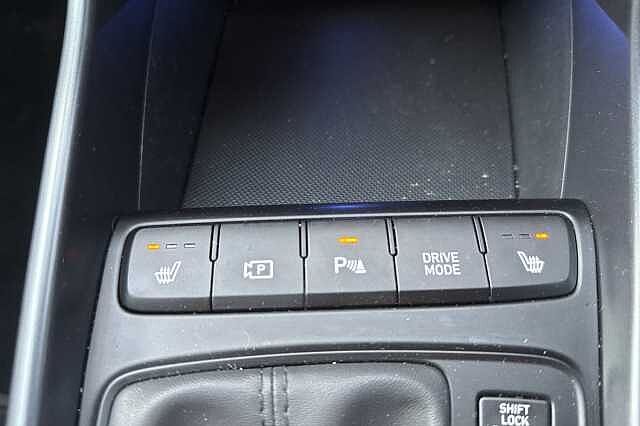 Hyundai i20 1.0T GDi Premium 5dr DCT