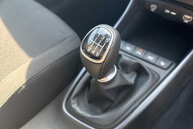 Hyundai I20 1.0T GDi Premium 5dr Abyss Black