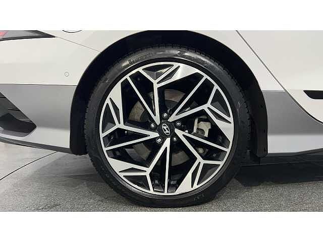 Hyundai Ioniq 6 239kW Ultimate 77kWh 4dr AWD Auto