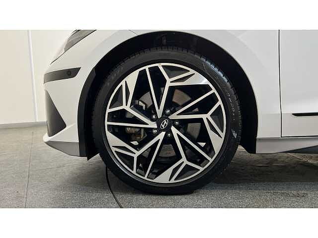 Hyundai Ioniq 6 239kW Ultimate 77kWh 4dr AWD Auto