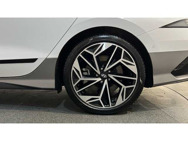 Hyundai Ioniq 6 239kW Ultimate 77kWh 4dr AWD Auto