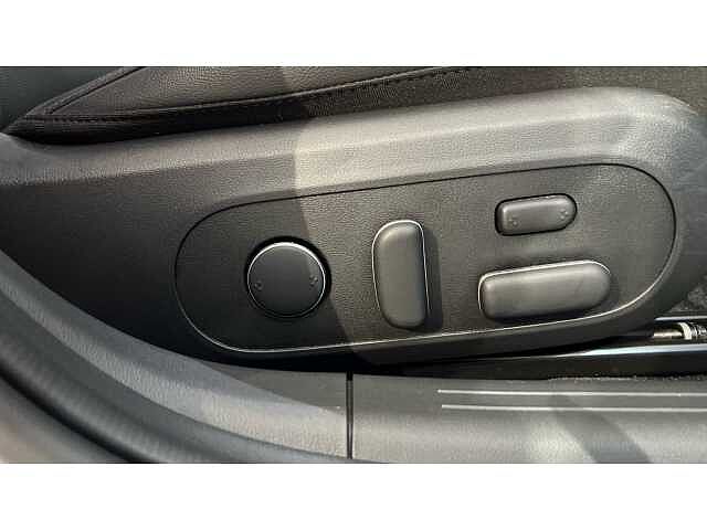 Hyundai Ioniq 6 239kW Ultimate 77kWh 4dr AWD Auto