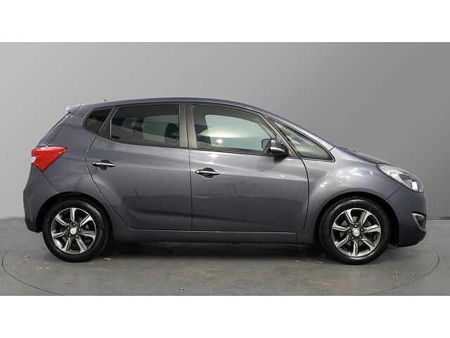 Hyundai IX20 IX20 1.6 Premium Nav 5dr GREY