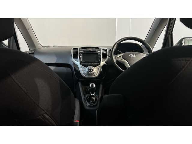Hyundai IX20 IX20 1.6 Premium Nav 5dr GREY