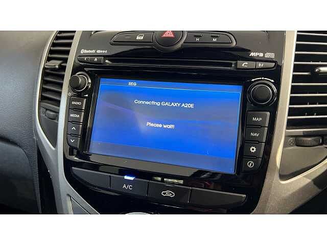 Hyundai IX20 IX20 1.6 Premium Nav 5dr GREY