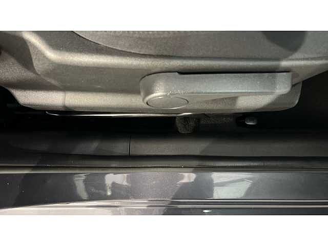 Hyundai IX20 IX20 1.6 Premium Nav 5dr GREY