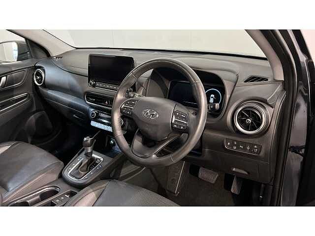 Hyundai KONA 1.6 GDi Hybrid Ultimate 5dr DCT Dark Knight