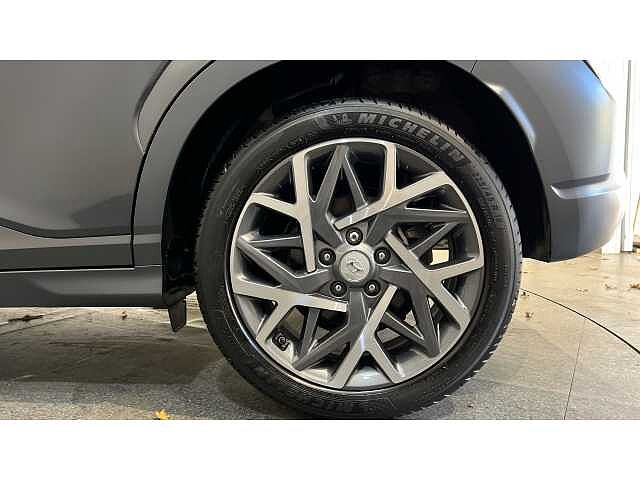 Hyundai KONA 1.6 GDi Hybrid Ultimate 5dr DCT Dark Knight
