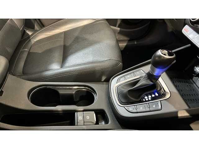 Hyundai KONA 1.6 GDi Hybrid Ultimate 5dr DCT Dark Knight
