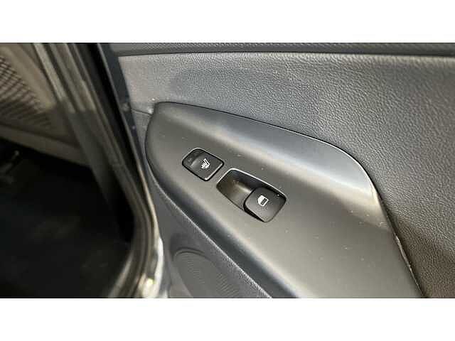 Hyundai KONA 1.6 GDi Hybrid Ultimate 5dr DCT Dark Knight