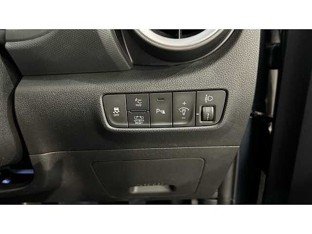 Hyundai KONA 1.6 GDi Hybrid Ultimate 5dr DCT Dark Knight