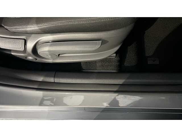 Hyundai KONA 150kW Premium 64kWh 5dr Auto Grey