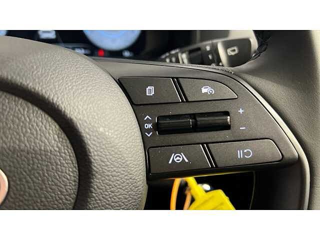 Hyundai I20 i20 5Dr HAT 1.0 T-gdi 100ps Advc NAV DCT Phantom Black