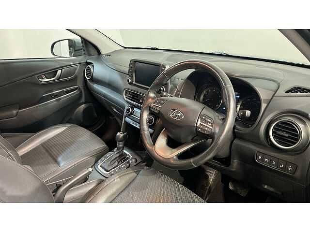 Hyundai KONA KONA 1.6T GDi Blue Drive Premium GT 5dr 4WD DCT SILVER