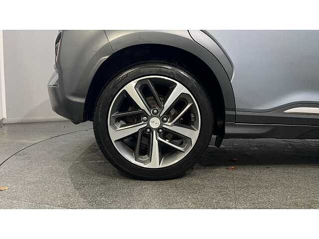 Hyundai KONA KONA 1.6T GDi Blue Drive Premium GT 5dr 4WD DCT SILVER