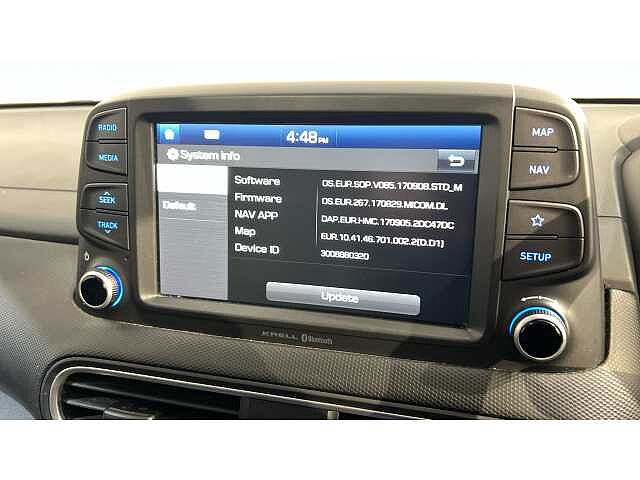 Hyundai KONA KONA 1.6T GDi Blue Drive Premium GT 5dr 4WD DCT SILVER