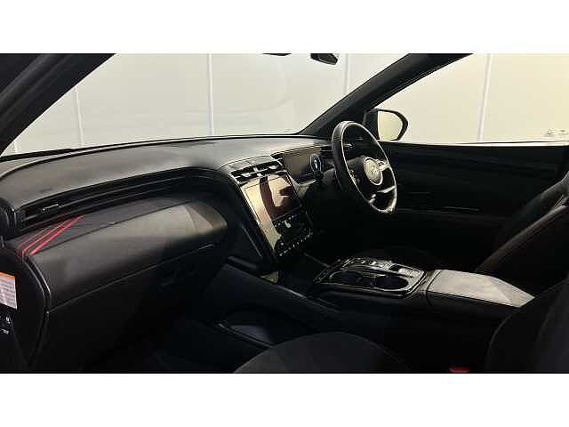 Hyundai TUCSON TUCSON 1.6 TGDi Hybrid 230 N Line 5dr 2WD Auto Phantom Black