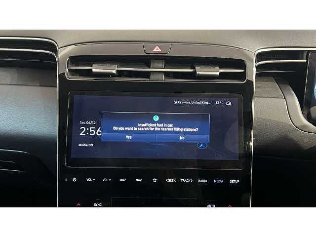 Hyundai TUCSON TUCSON 1.6 TGDi Hybrid 230 SE Connect 5dr 2WD Auto Red