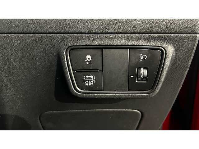 Hyundai TUCSON TUCSON 1.6 TGDi Hybrid 230 SE Connect 5dr 2WD Auto Red