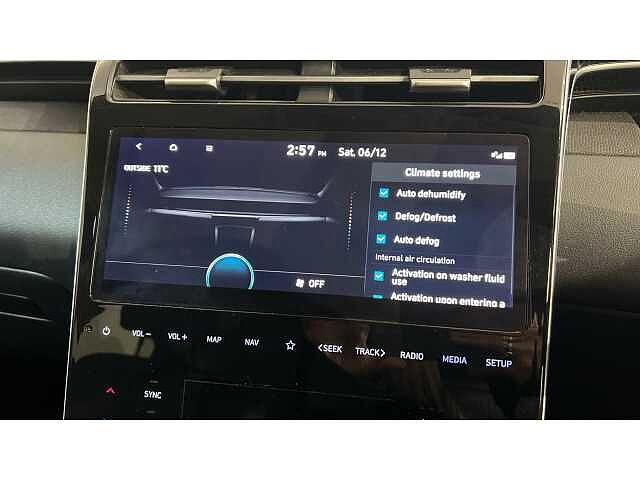 Hyundai TUCSON TUCSON 1.6 TGDi Hybrid 230 SE Connect 5dr 2WD Auto Red