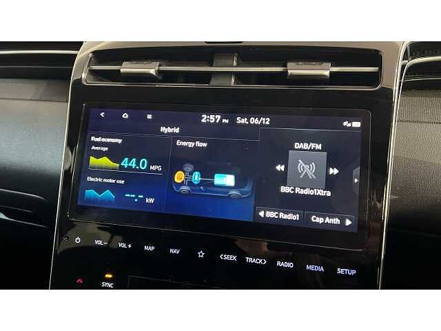 Hyundai TUCSON TUCSON 1.6 TGDi Hybrid 230 SE Connect 5dr 2WD Auto Red