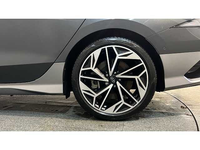 Hyundai Ioniq 6 IONIQ 6 168kW Ultimate 77kWh 4dr Auto