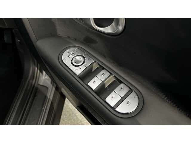 Hyundai Ioniq 5 IONIQ 5 125kW SE Connect 58 kWh 5dr Auto