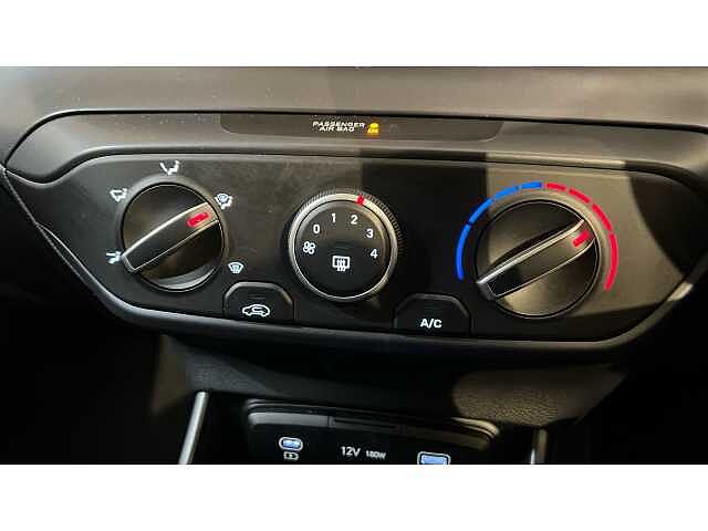 Hyundai I20 I20 1.0T GDi Advance 5dr DCT Phantom Black