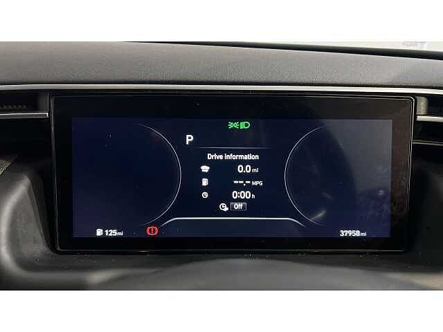 Hyundai TUCSON TUCSON 1.6 TGDi Plug-in Hybrid Premium 5dr 4WD Auto Polar White