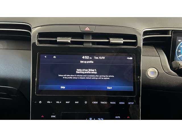 Hyundai TUCSON TUCSON 1.6 TGDi Plug-in Hybrid Premium 5dr 4WD Auto Polar White