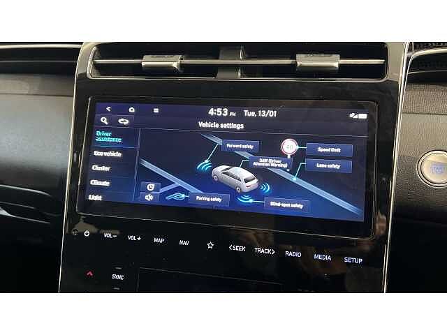 Hyundai TUCSON TUCSON 1.6 TGDi Plug-in Hybrid Premium 5dr 4WD Auto Polar White