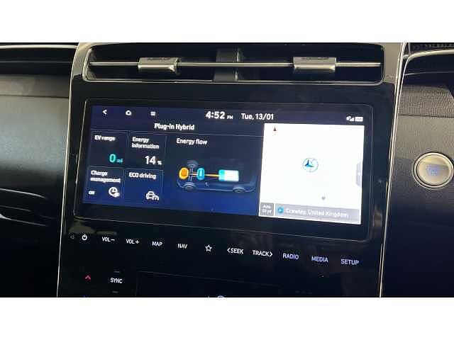 Hyundai TUCSON TUCSON 1.6 TGDi Plug-in Hybrid Premium 5dr 4WD Auto Polar White