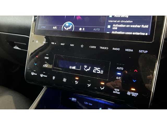 Hyundai TUCSON TUCSON 1.6 TGDi Plug-in Hybrid Premium 5dr 4WD Auto Polar White