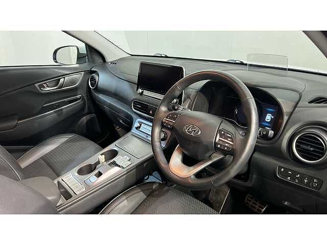 Hyundai KONA KONA 150kW Premium SE 64kWh 5dr Auto Chalk White