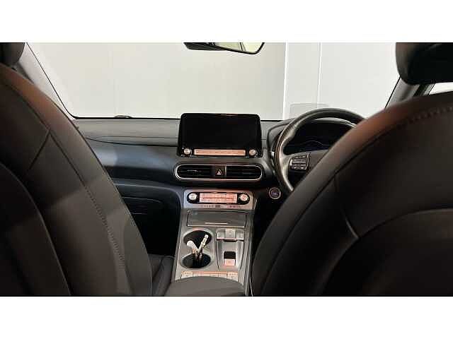 Hyundai KONA KONA 150kW Premium SE 64kWh 5dr Auto Chalk White