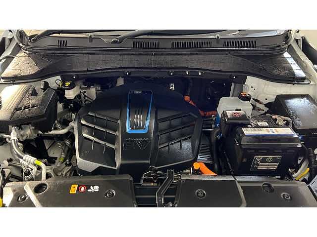 Hyundai KONA KONA 150kW Premium SE 64kWh 5dr Auto Chalk White