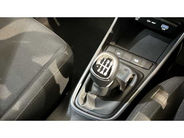 Hyundai I20 I20 1.0T GDi Advance [Nav] 5dr BLACK