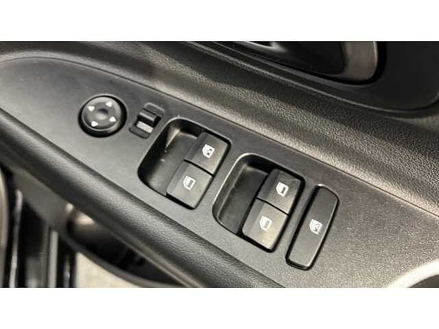 Hyundai I20 I20 1.0T GDi Advance [Nav] 5dr BLACK