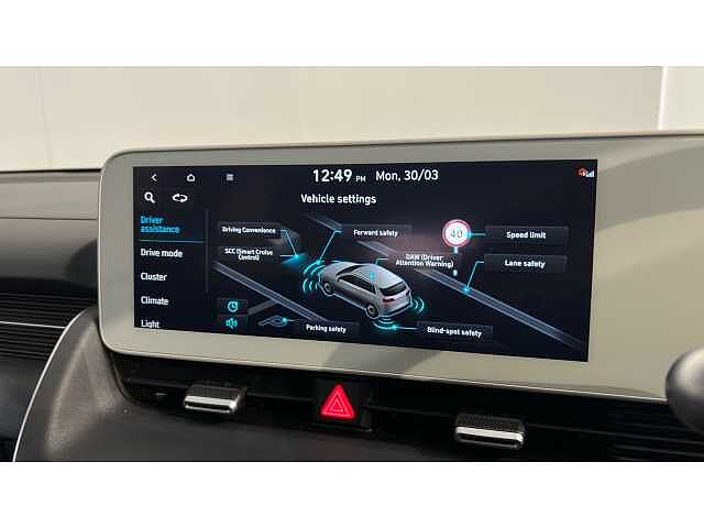 Hyundai IONIQ 5 IONIQ 5 225kW Premium 73 kWh 5dr AWD Auto Atlas White