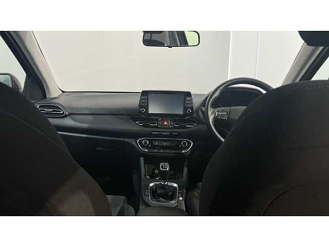 Hyundai I30 I30 1.0T GDi SE Connect 5dr Sunset Red