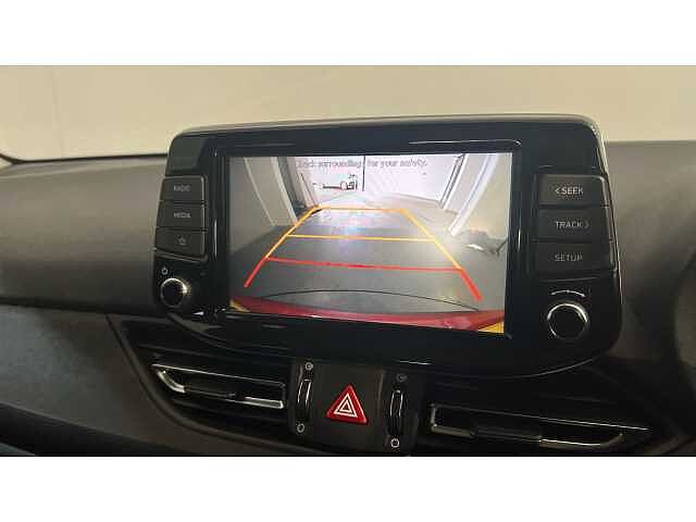 Hyundai I30 I30 1.0T GDi SE Connect 5dr Sunset Red