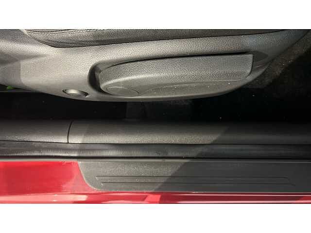 Hyundai I30 I30 1.0T GDi SE Connect 5dr Sunset Red