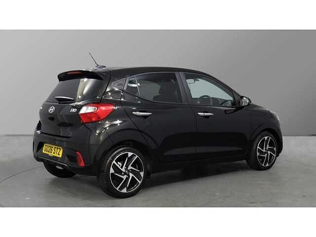 Hyundai I10 i10 5Dr HAT 1.0 MPi 63ps Premium NAV AU Phantom Black