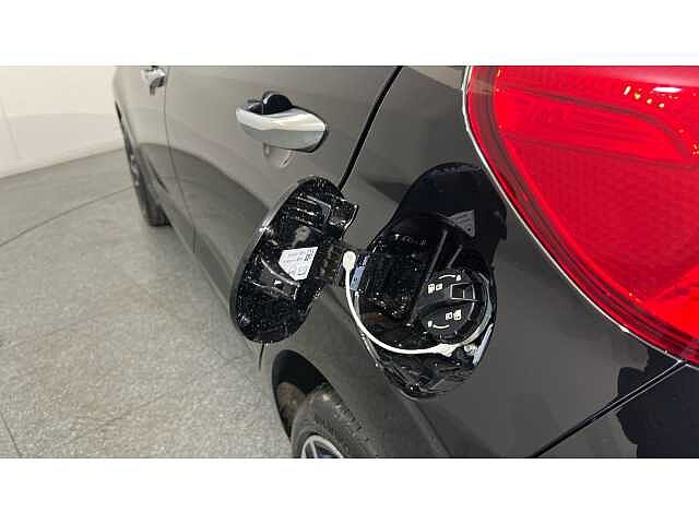 Hyundai I10 i10 5Dr HAT 1.0 MPi 63ps Premium NAV AU Phantom Black