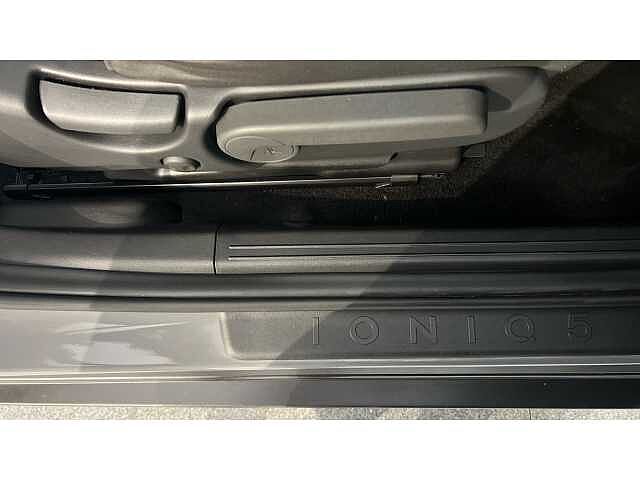 Hyundai Ioniq 5 IONIQ 5 125kW SE Connect 58 kWh 5dr Auto