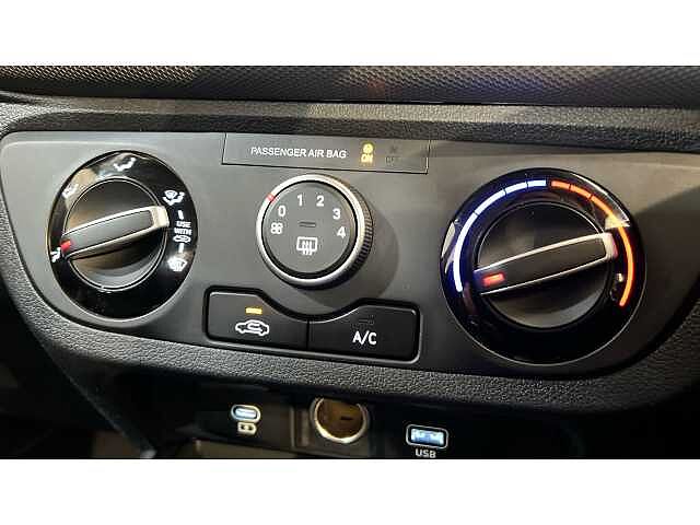 Hyundai I10 i10 5Dr HAT 1.0 MPi 63ps Advance NAV AU Aurora Grey