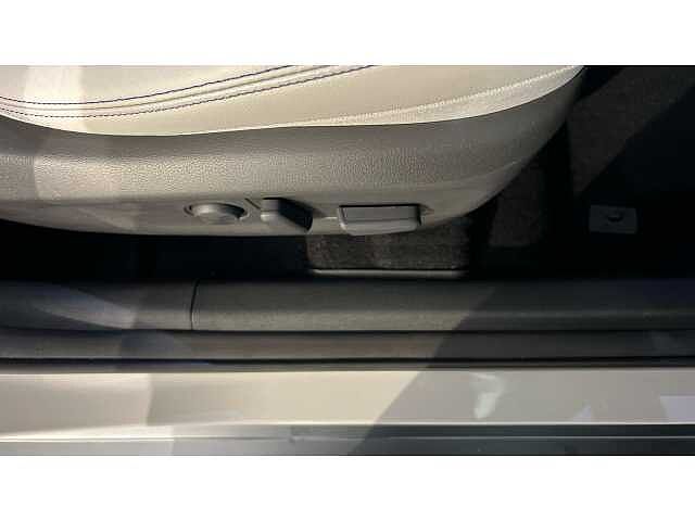 Hyundai Kona KONA 150kW Ultimate 64kWh 5dr Auto