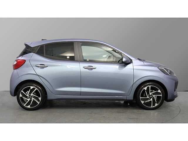 Hyundai i10 i10 5Dr HAT 1.2 MPi 79ps Premium NAV AU