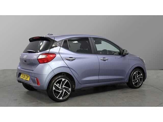Hyundai i10 i10 5Dr HAT 1.2 MPi 79ps Premium NAV AU